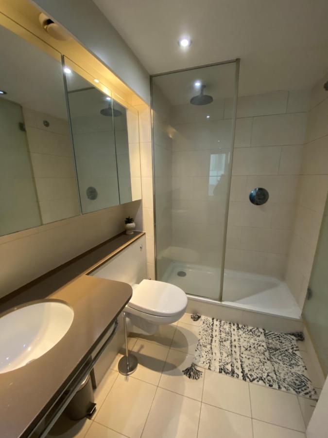 Royal Victoria Flat2 Apartment London Exterior photo